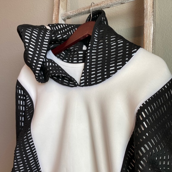 Lime & Vine hoody size M - Picture 3 of 11